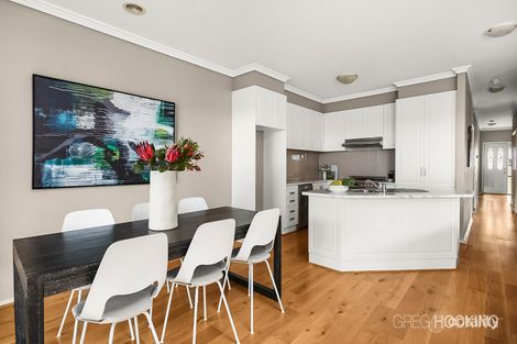 Property photo of 1/15 Cootamundra Court Werribee VIC 3030