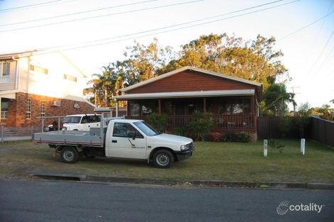 11 Saturday St, Tuggerawong, NSW 2259