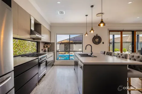 Property photo of 7 Abidi Street Spring Farm NSW 2570
