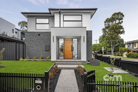 738 Pascoe Vale Rd, Glenroy, VIC 3046