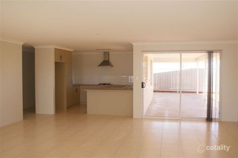 Property photo of 27B Flores Road Wonthella WA 6530