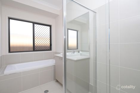 Property photo of 25 Myrtle Street Deebing Heights QLD 4306