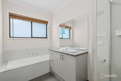 Property photo of 34A Metcalfe Drive Romsey VIC 3434