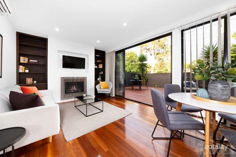 Property photo of 1/70 Truganini Road Carnegie VIC 3163