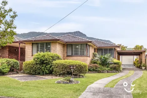 Property photo of 28 Rae Crescent Balgownie NSW 2519