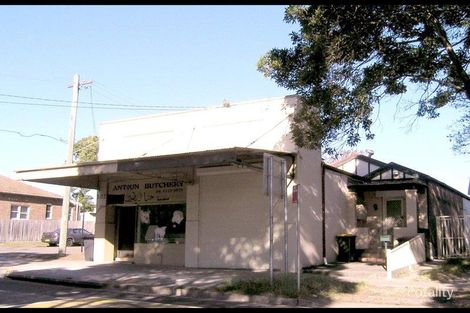 104 Ninth Ave, Campsie, NSW 2194