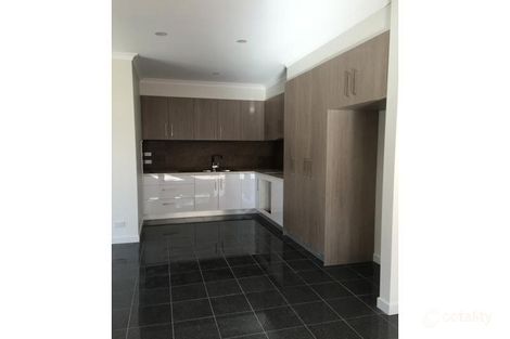 1a/21 Lester Ave, St Albans, VIC 3021