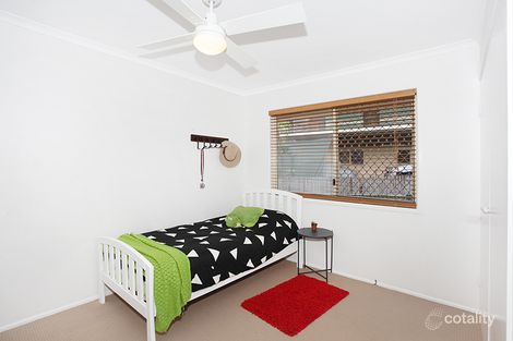 Property photo of 30 Wharf Road Bli Bli QLD 4560