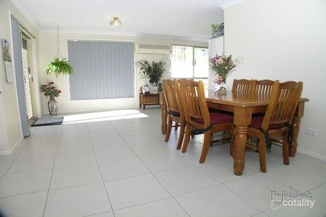 Property photo of 31 Baurea Close Edgeworth NSW 2285