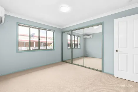 Property photo of 64 Crinum Crescent Emerald QLD 4720