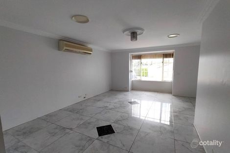 Property photo of 12 Bainton Place Doonside NSW 2767