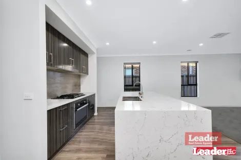 Property photo of 10 Avila Road Wollert VIC 3750