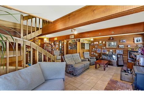 Property photo of 46 Platypus Road Berkeley Vale NSW 2261