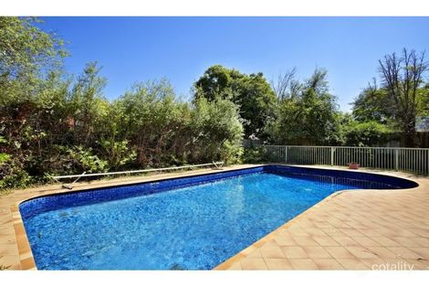 Property photo of 3 Helenslea Road Caulfield North VIC 3161