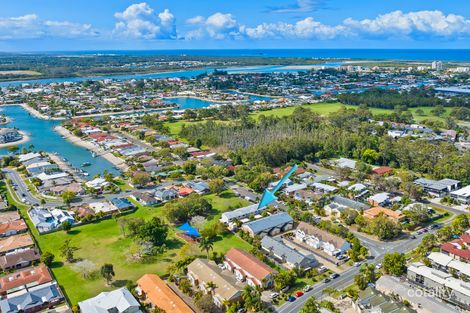 Property photo of 2/160 Tepequar Drive Maroochydore QLD 4558