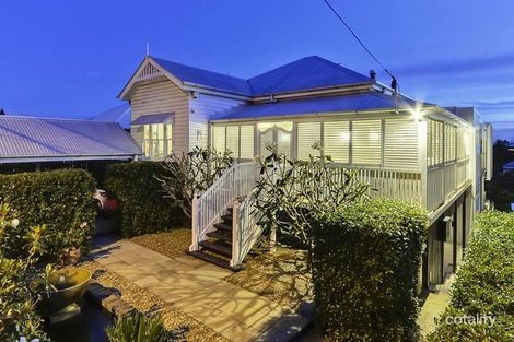 Property photo of 143 Crosby Road Hamilton QLD 4007