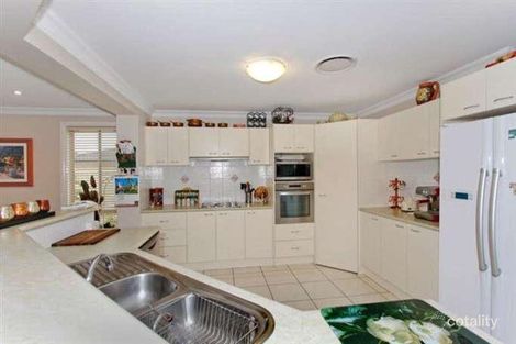Property photo of 23 Warrigal Road Woongarrah NSW 2259