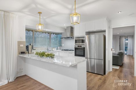 Property photo of 195 Windermere Drive Ferntree Gully VIC 3156