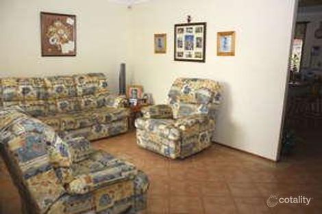 Property photo of 10 Sandpiper Crescent Claremont Meadows NSW 2747