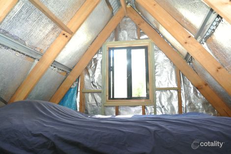 Property photo of 6 Dalpura Street Macleay Island QLD 4184