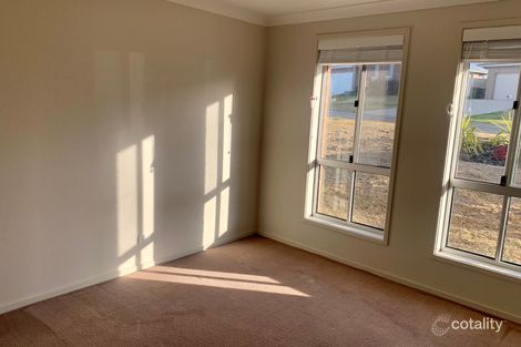 Property photo of 6 Downey Crescent Orange NSW 2800