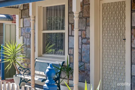 Property photo of 28 Blue Wren Circuit Mawson Lakes SA 5095