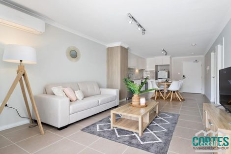 8/18 Westralia Gdns, Rockingham, WA 6168