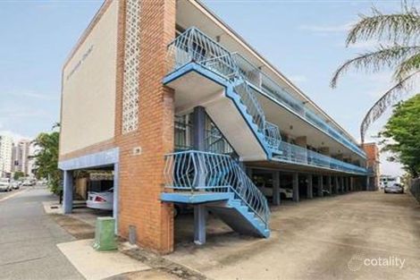 12/2930 Gold Coast Hwy, Surfers Paradise, QLD 4217