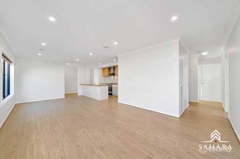 Property photo of 16 Colosseum Drive Strathtulloh VIC 3338