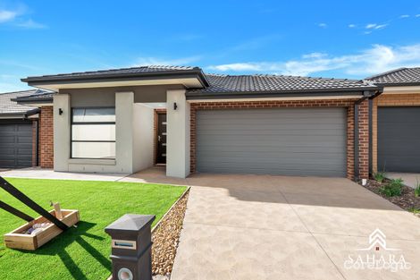 Property photo of 16 Colosseum Drive Strathtulloh VIC 3338