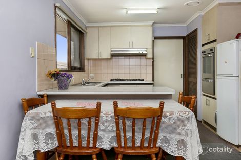 Property photo of 27 Blossom Park Drive Mill Park VIC 3082