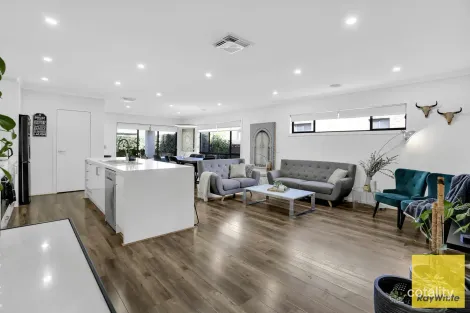 Property photo of 13 Jarvis Road Aintree VIC 3336