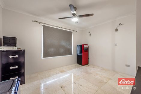 Property photo of 5 Edgewater Close Glenfield WA 6532