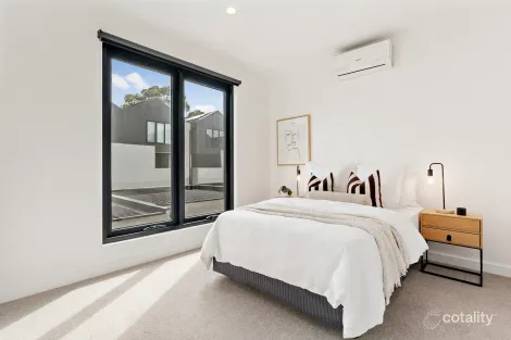 Property photo of 16 Gilson Place Sunshine VIC 3020