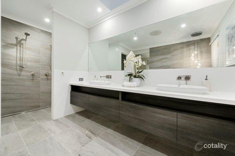 17 Coracina Vsta, Wellard, WA 6170