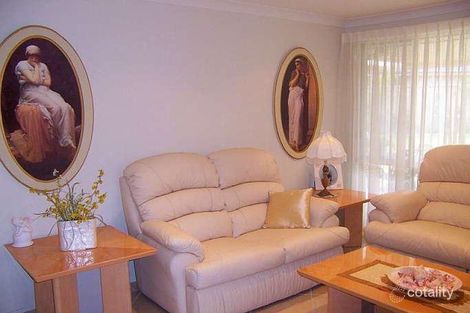 Property photo of 2 Hyam Close Blue Haven NSW 2262