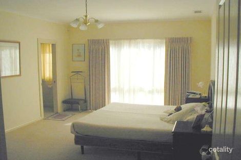 Property photo of 2/18 Trevascus Street Caulfield South VIC 3162