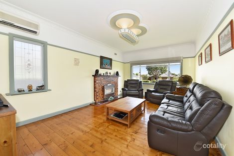 Property photo of 1/25 Maclagan Crescent Reservoir VIC 3073