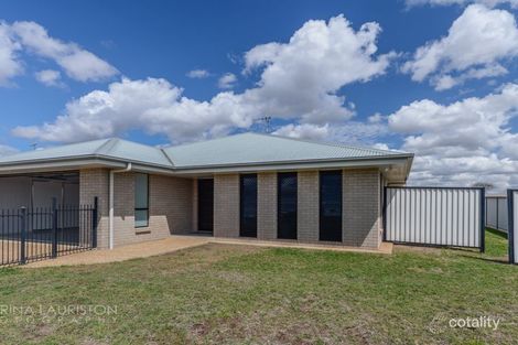 29 Neville Dr, Branyan, QLD 4670