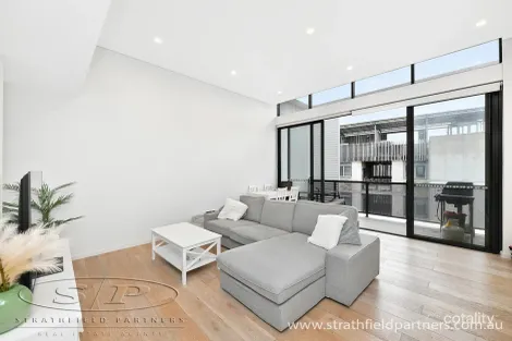 Property photo of 704/6-10 Rothschild Avenue Rosebery NSW 2018