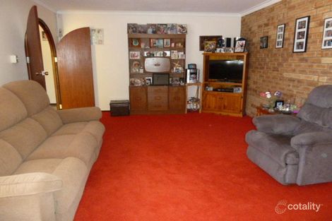 Property photo of 51 Madden Way Parmelia WA 6167