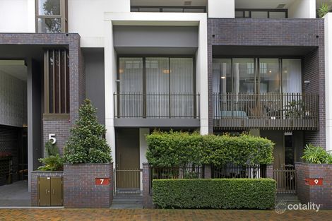 Property photo of 7 Grattan Close Forest Lodge NSW 2037