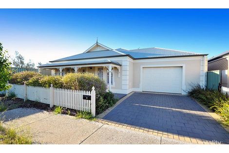 5 Simien Pl, Mawson Lakes, SA 5095
