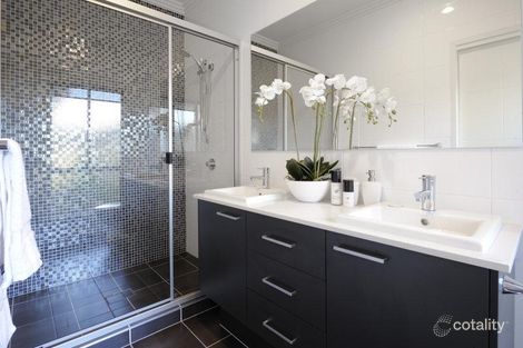 Property photo of 32 Caspian Parade Warner QLD 4500