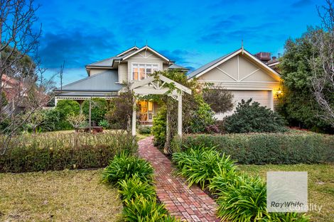 Property photo of 22 Gerona Court Keilor VIC 3036