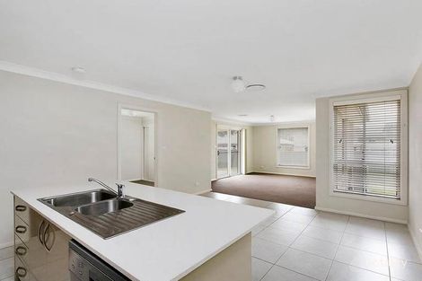Property photo of 39 Donovan Circuit Ropes Crossing NSW 2760