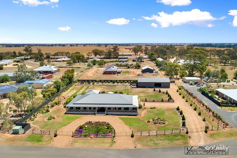 Property photo of 1 Hillview Drive Yarrawonga VIC 3730