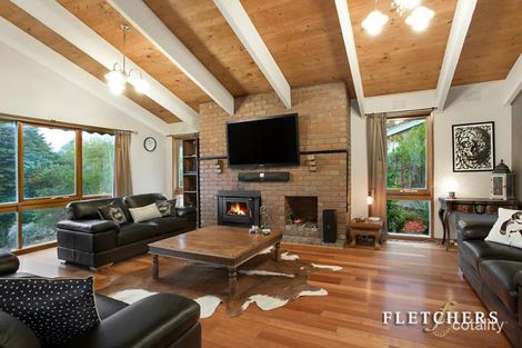 Property photo of 8 Orbel Court Eltham VIC 3095