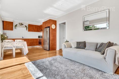 Property photo of 2/4 Black Street Reservoir VIC 3073