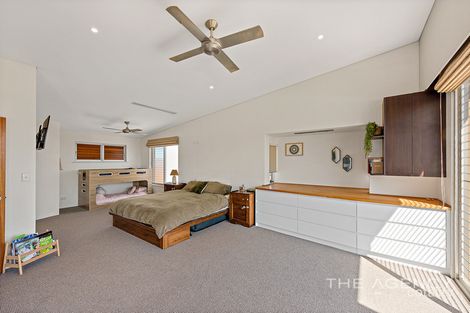 Property photo of 8 Bluewater Close Drummond Cove WA 6532